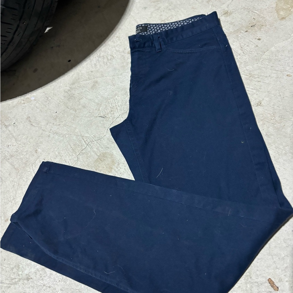 RW&CO men’s Chino pants.  30x32